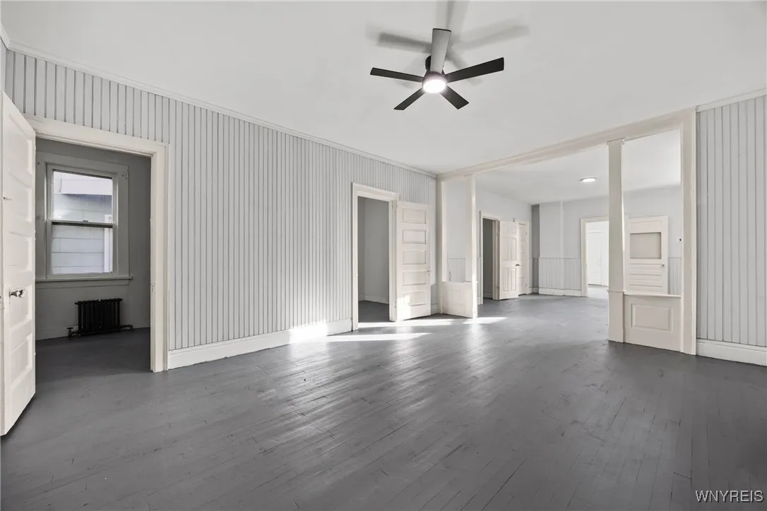 303 Cable Street, Buffalo, New York 14206, Buffalo, New York 14206, 6 Bedrooms Bedrooms, ,2 BathroomsBathrooms,Residential,For Sale,303 Cable Street, Buffalo, New York 14206,0,B1647772