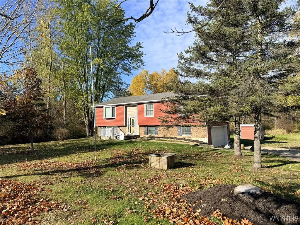 450 Lapp Road, Bennington, New York 14004, Bennington, New York 14004, 3 Bedrooms Bedrooms, 5 Rooms Rooms,1 BathroomBathrooms,Residential,For Sale,450 Lapp Road, Bennington, New York 14004,0,B1648440