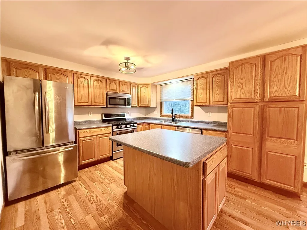 450 Lapp Road, Bennington, New York 14004, Bennington, New York 14004, 3 Bedrooms Bedrooms, 5 Rooms Rooms,1 BathroomBathrooms,Residential,For Sale,450 Lapp Road, Bennington, New York 14004,0,B1648440