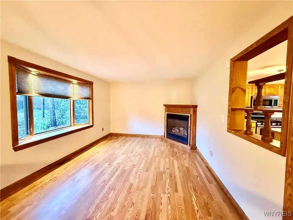 450 Lapp Road, Bennington, New York 14004, Bennington, New York 14004, 3 Bedrooms Bedrooms, 5 Rooms Rooms,1 BathroomBathrooms,Residential,For Sale,450 Lapp Road, Bennington, New York 14004,0,B1648440