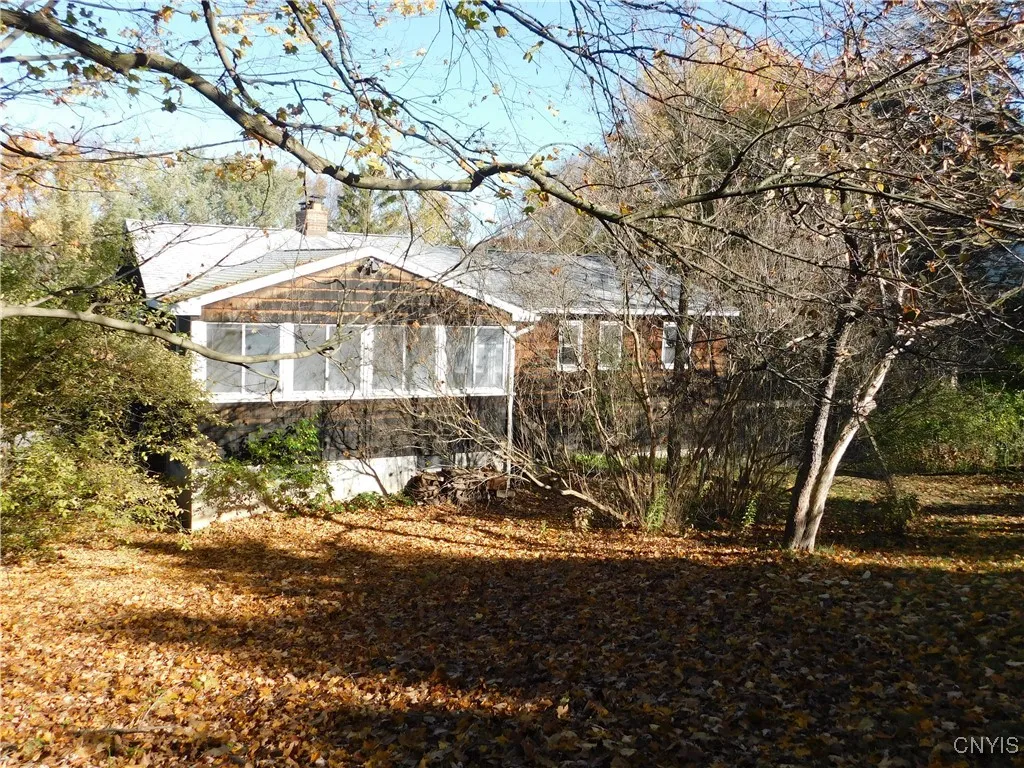 121 Pine Ridge Road, Manlius, New York 13066, Manlius, New York 13066, 4 Bedrooms Bedrooms, 11 Rooms Rooms,2 BathroomsBathrooms,Residential,For Sale,121 Pine Ridge Road, Manlius, New York 13066,0,S1648521