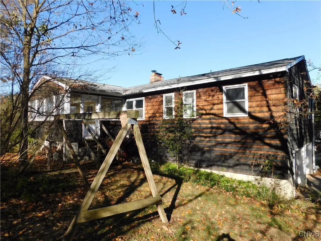121 Pine Ridge Road, Manlius, New York 13066, Manlius, New York 13066, 4 Bedrooms Bedrooms, 11 Rooms Rooms,2 BathroomsBathrooms,Residential,For Sale,121 Pine Ridge Road, Manlius, New York 13066,0,S1648521
