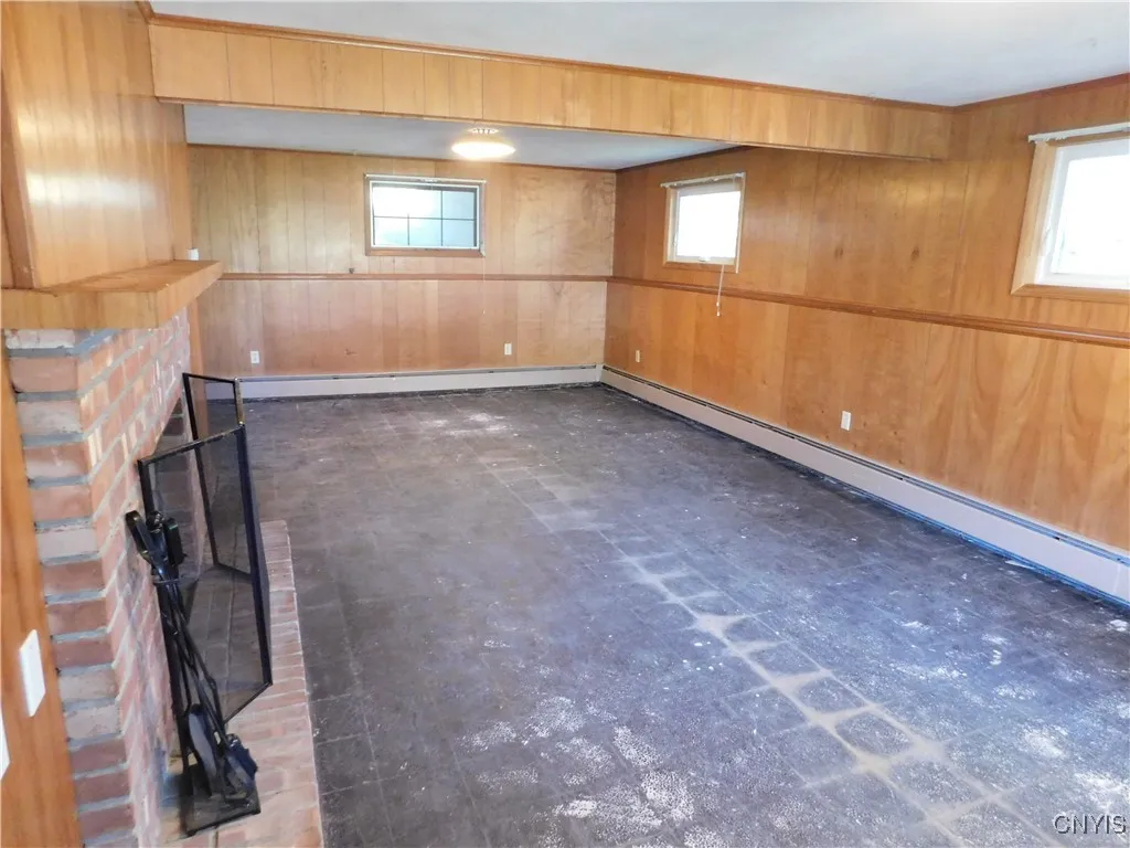 121 Pine Ridge Road, Manlius, New York 13066, Manlius, New York 13066, 4 Bedrooms Bedrooms, 11 Rooms Rooms,2 BathroomsBathrooms,Residential,For Sale,121 Pine Ridge Road, Manlius, New York 13066,0,S1648521