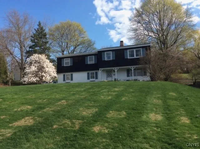 121 Pine Ridge Road, Manlius, New York 13066, Manlius, New York 13066, 4 Bedrooms Bedrooms, 11 Rooms Rooms,2 BathroomsBathrooms,Residential,For Sale,121 Pine Ridge Road, Manlius, New York 13066,0,S1648521
