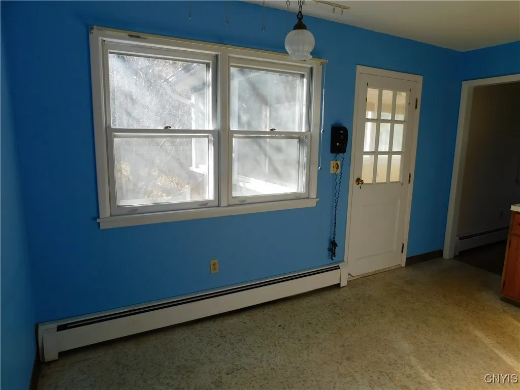 121 Pine Ridge Road, Manlius, New York 13066, Manlius, New York 13066, 4 Bedrooms Bedrooms, 11 Rooms Rooms,2 BathroomsBathrooms,Residential,For Sale,121 Pine Ridge Road, Manlius, New York 13066,0,S1648521