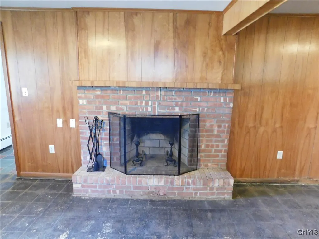 121 Pine Ridge Road, Manlius, New York 13066, Manlius, New York 13066, 4 Bedrooms Bedrooms, 11 Rooms Rooms,2 BathroomsBathrooms,Residential,For Sale,121 Pine Ridge Road, Manlius, New York 13066,0,S1648521