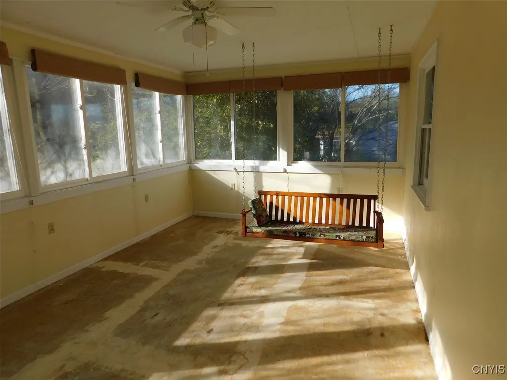 121 Pine Ridge Road, Manlius, New York 13066, Manlius, New York 13066, 4 Bedrooms Bedrooms, 11 Rooms Rooms,2 BathroomsBathrooms,Residential,For Sale,121 Pine Ridge Road, Manlius, New York 13066,0,S1648521