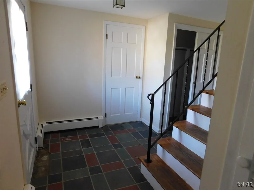 121 Pine Ridge Road, Manlius, New York 13066, Manlius, New York 13066, 4 Bedrooms Bedrooms, 11 Rooms Rooms,2 BathroomsBathrooms,Residential,For Sale,121 Pine Ridge Road, Manlius, New York 13066,0,S1648521