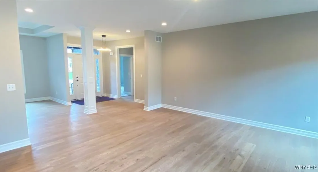 18 Richfield Road, Amherst, New York 14221, Amherst, New York 14221, 3 Bedrooms Bedrooms, 6 Rooms Rooms,2 BathroomsBathrooms,Residential,For Sale,18 Richfield Road, Amherst, New York 14221,0,B1648485