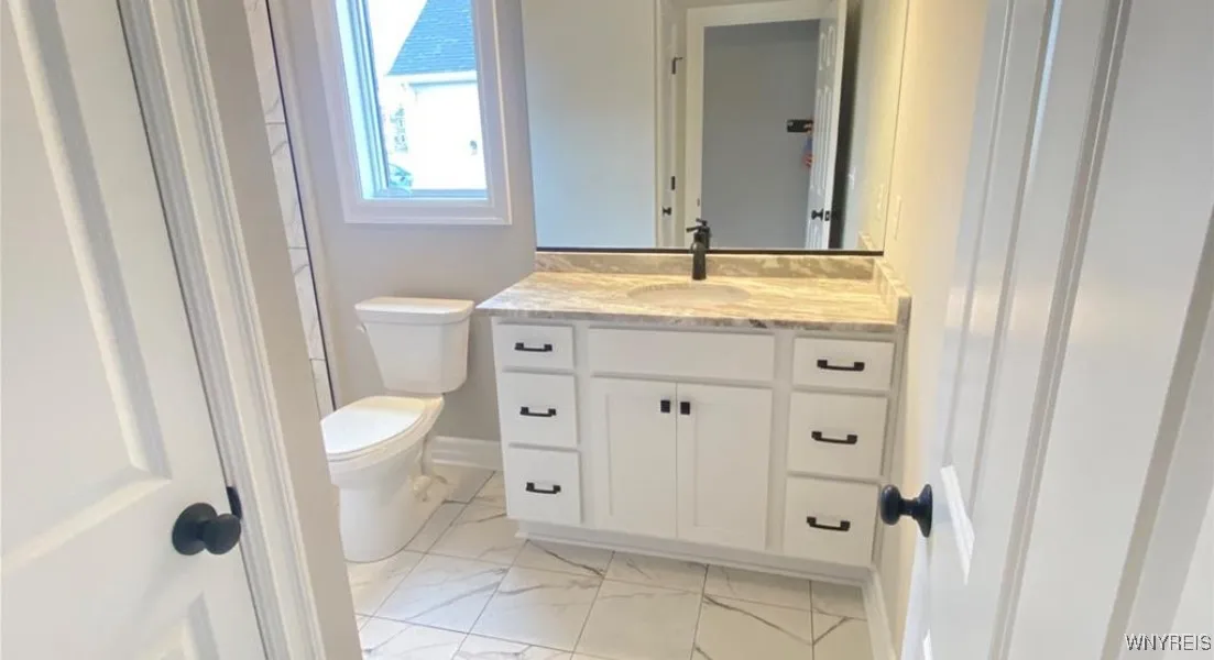 18 Richfield Road, Amherst, New York 14221, Amherst, New York 14221, 3 Bedrooms Bedrooms, 6 Rooms Rooms,2 BathroomsBathrooms,Residential,For Sale,18 Richfield Road, Amherst, New York 14221,0,B1648485