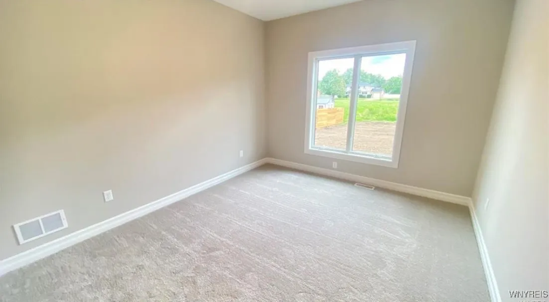 18 Richfield Road, Amherst, New York 14221, Amherst, New York 14221, 3 Bedrooms Bedrooms, 6 Rooms Rooms,2 BathroomsBathrooms,Residential,For Sale,18 Richfield Road, Amherst, New York 14221,0,B1648485
