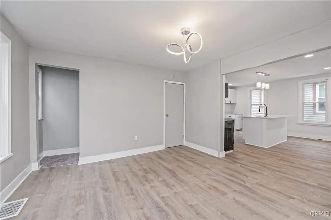 66 Kohlman Street 2, Rochester, New York 14621, Rochester, New York 14621, 4 Bedrooms Bedrooms, ,2 BathroomsBathrooms,Residential,For Sale,66 Kohlman Street 2, Rochester, New York 14621,0,S1648367