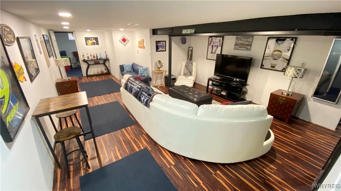 102 Grove Street, Evans, New York 14006, Evans, New York 14006, 2 Bedrooms Bedrooms, 5 Rooms Rooms,1 BathroomBathrooms,Residential,For Sale,102 Grove Street, Evans, New York 14006,0,B1648482