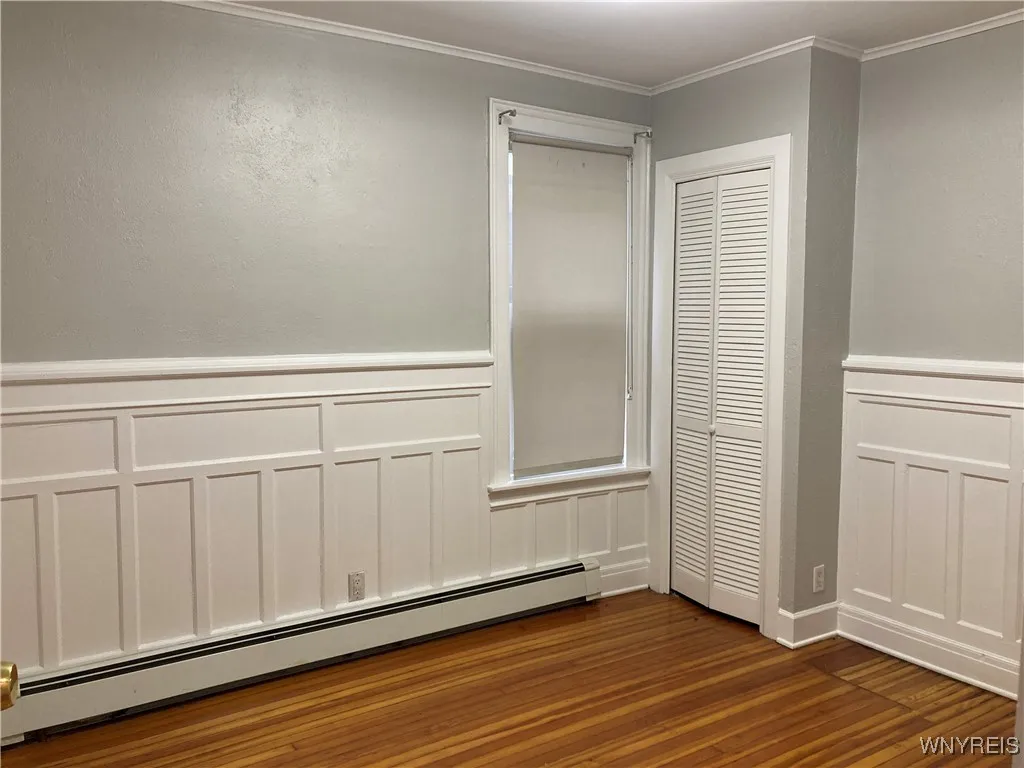 24 Tracy Street A, Buffalo, New York 14201, Buffalo, New York 14201, 2 Bedrooms Bedrooms, 5 Rooms Rooms,2 BathroomsBathrooms,Residential Lease,For Rent,24 Tracy Street A, Buffalo, New York 14201,0,B1648530