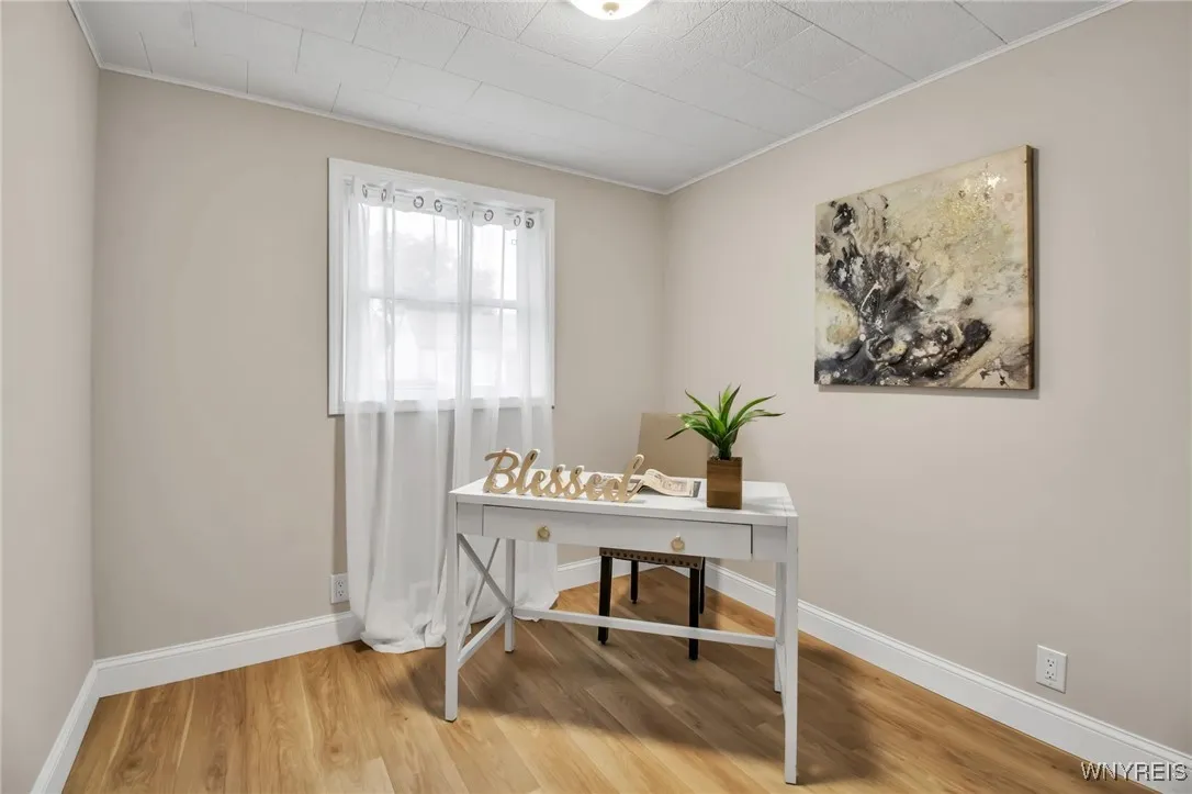 19 Blick Street, Cheektowaga, New York 14212, Cheektowaga, New York 14212, 3 Bedrooms Bedrooms, 6 Rooms Rooms,1 BathroomBathrooms,Residential,For Sale,19 Blick Street, Cheektowaga, New York 14212,0,B1648463