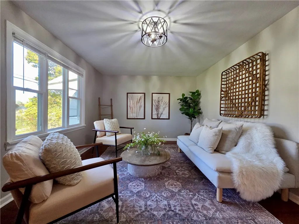 222 Vinal Avenue, Irondequoit, New York 14609, Irondequoit, New York 14609, 4 Bedrooms Bedrooms, 8 Rooms Rooms,1 BathroomBathrooms,Residential,For Sale,222 Vinal Avenue, Irondequoit, New York 14609,0,R1648182