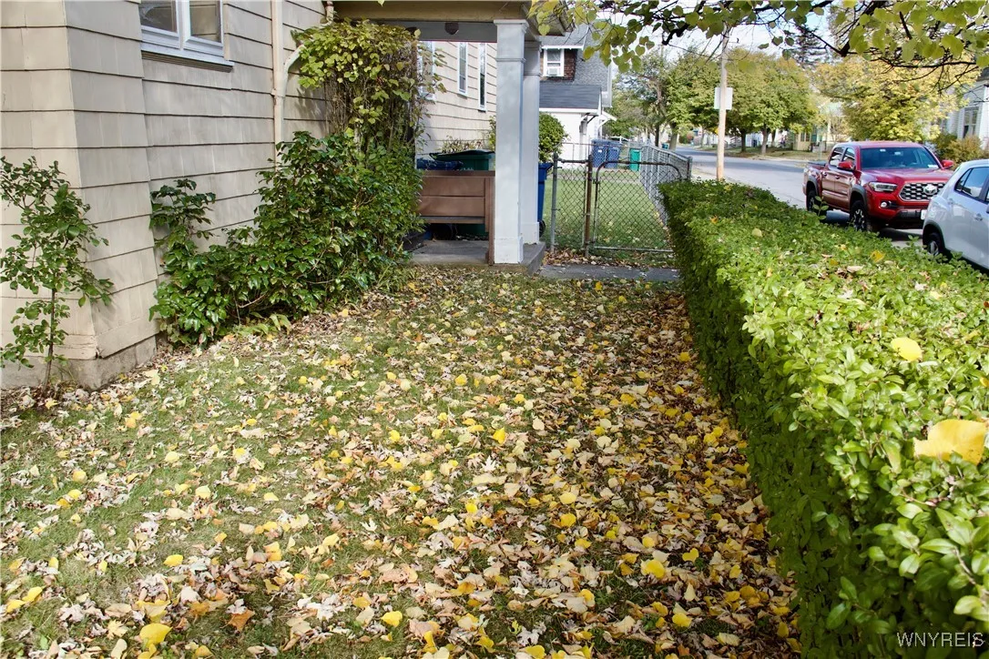 468 Lisbon Avenue, Buffalo, New York 14215, Buffalo, New York 14215, 3 Bedrooms Bedrooms, ,2 BathroomsBathrooms,Residential,For Sale,468 Lisbon Avenue, Buffalo, New York 14215,0,B1648261