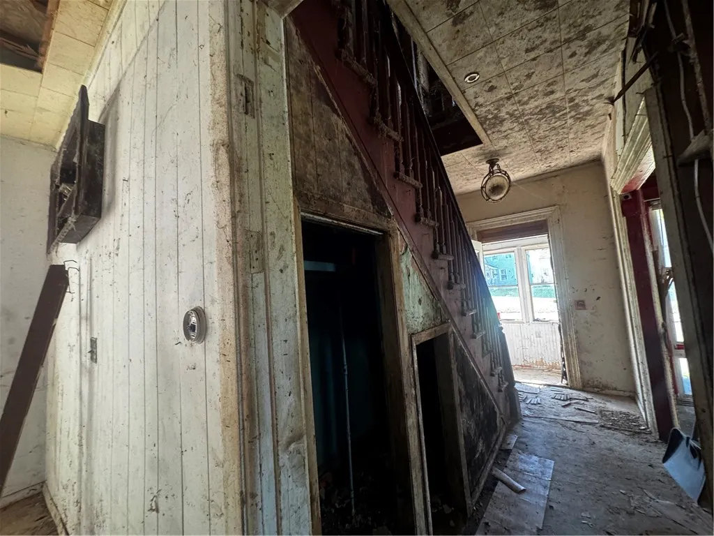 183 Glasgow Street, Galen, New York 14433, Galen, New York 14433, 3 Bedrooms Bedrooms, 7 Rooms Rooms,2 BathroomsBathrooms,Residential,For Sale,183 Glasgow Street, Galen, New York 14433,0,R1642693