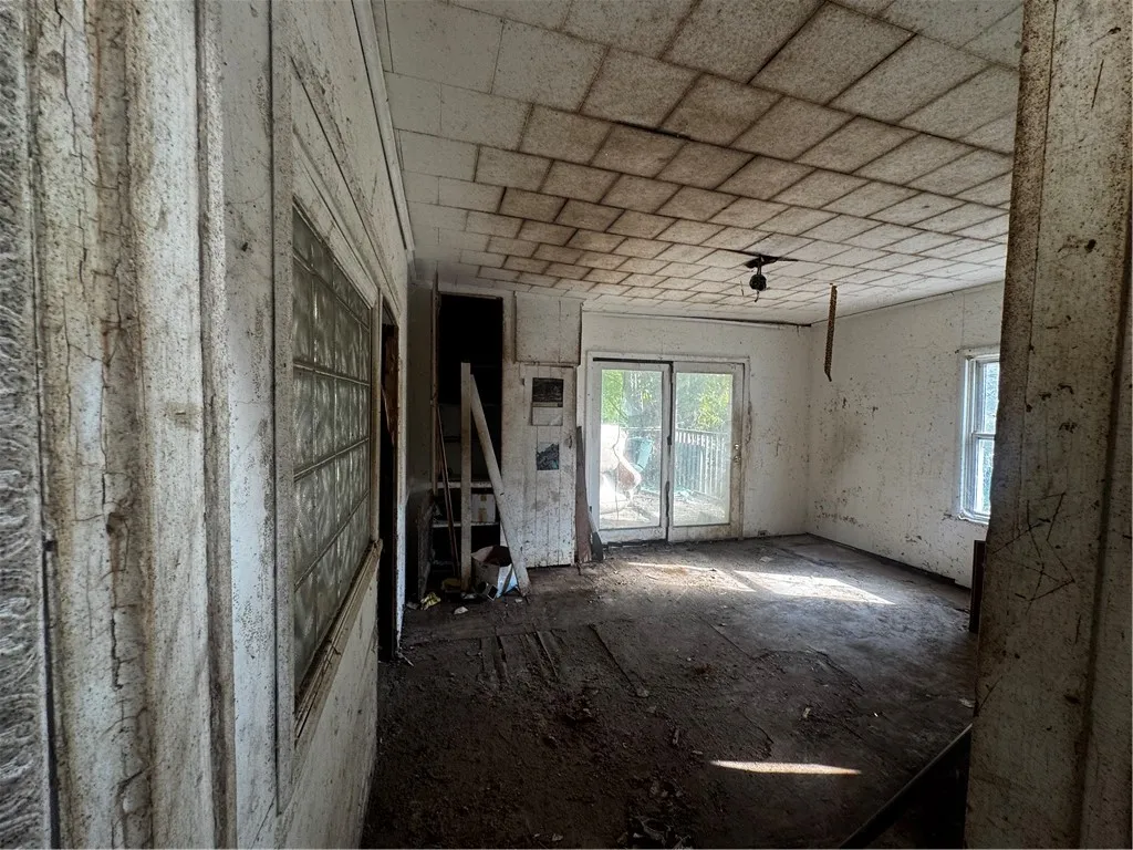 183 Glasgow Street, Galen, New York 14433, Galen, New York 14433, 3 Bedrooms Bedrooms, 7 Rooms Rooms,2 BathroomsBathrooms,Residential,For Sale,183 Glasgow Street, Galen, New York 14433,0,R1642693