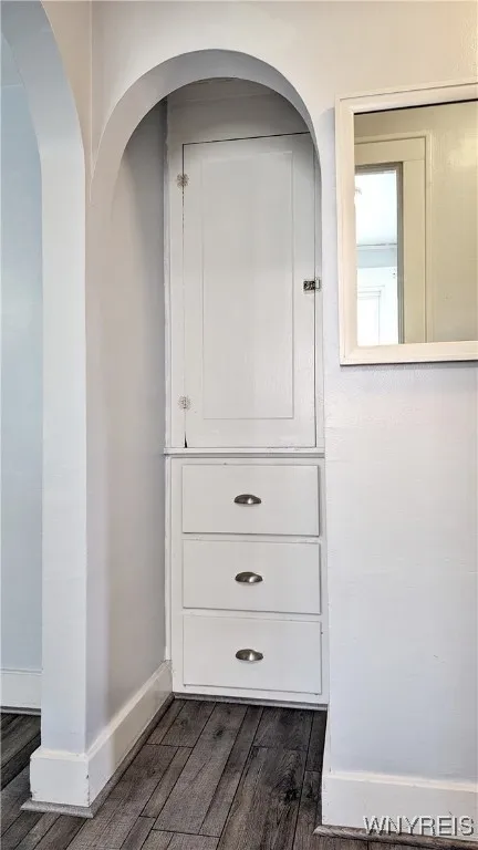 81 Knox Avenue, Buffalo, New York 14216, Buffalo, New York 14216, 5 Bedrooms Bedrooms, 6 Rooms Rooms,2 BathroomsBathrooms,Residential Lease,For Rent,81 Knox Avenue, Buffalo, New York 14216,0,B1648553