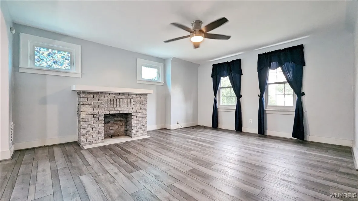 81 Knox Avenue, Buffalo, New York 14216, Buffalo, New York 14216, 5 Bedrooms Bedrooms, 6 Rooms Rooms,2 BathroomsBathrooms,Residential Lease,For Rent,81 Knox Avenue, Buffalo, New York 14216,0,B1648553