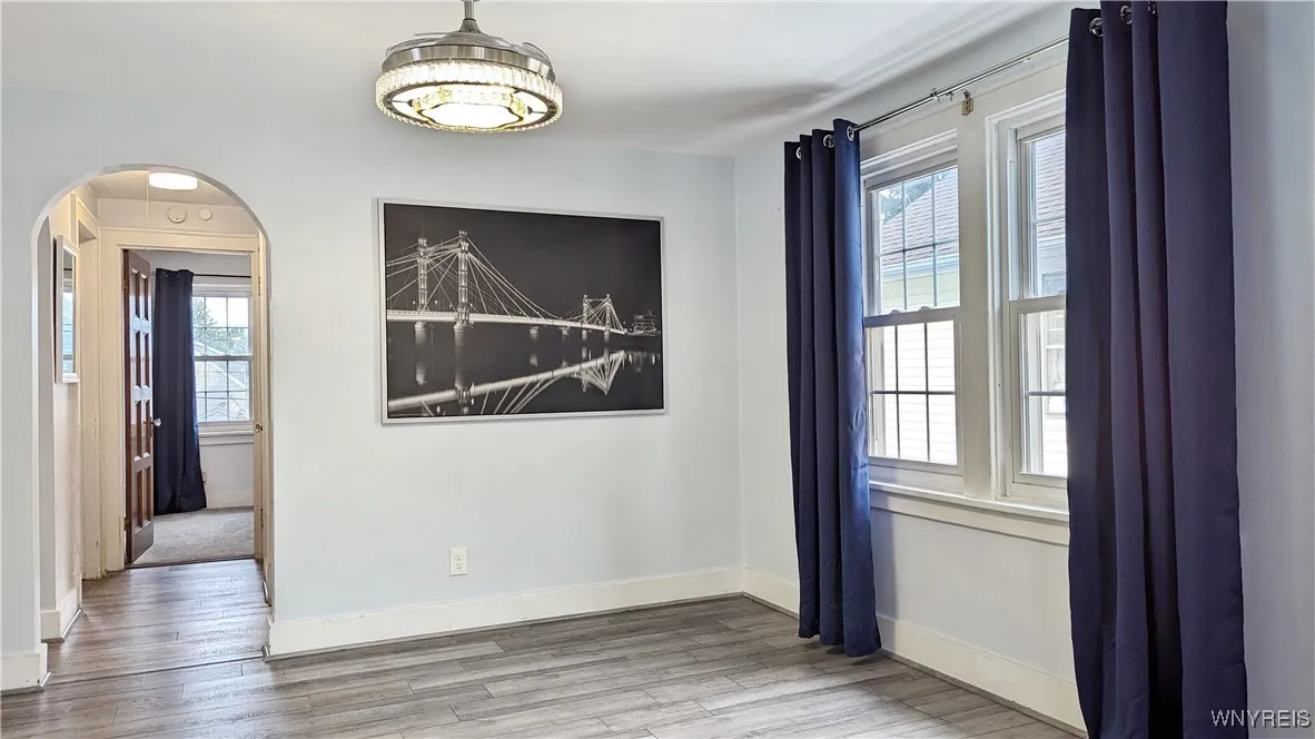 81 Knox Avenue, Buffalo, New York 14216, Buffalo, New York 14216, 5 Bedrooms Bedrooms, 6 Rooms Rooms,2 BathroomsBathrooms,Residential Lease,For Rent,81 Knox Avenue, Buffalo, New York 14216,0,B1648553