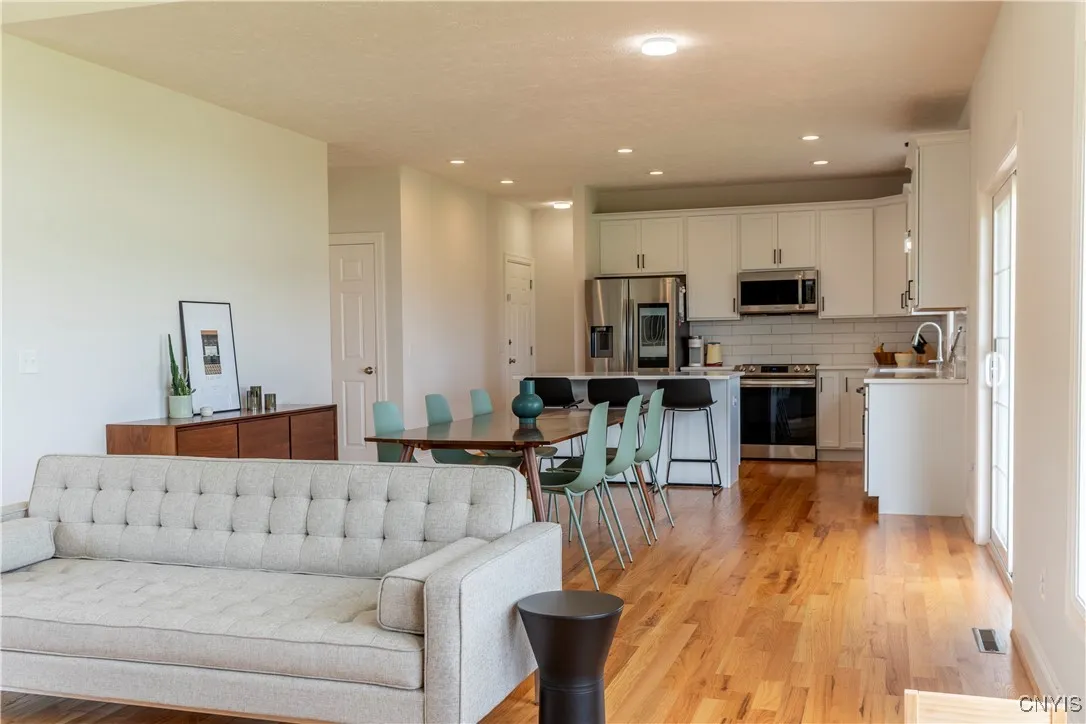 3427a Tall Tree Lane, Lysander, New York 13027, Lysander, New York 13027, 3 Bedrooms Bedrooms, 11 Rooms Rooms,2 BathroomsBathrooms,Residential,For Sale,3427a Tall Tree Lane, Lysander, New York 13027,0,S1648551