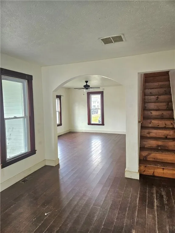 214 South Lackawanna Street, Wayland, New York 145, Wayland, New York 14572, 3 Bedrooms Bedrooms, 6 Rooms Rooms,1 BathroomBathrooms,Residential,For Sale,214 South Lackawanna Street, Wayland, New York 145,0,R1648554