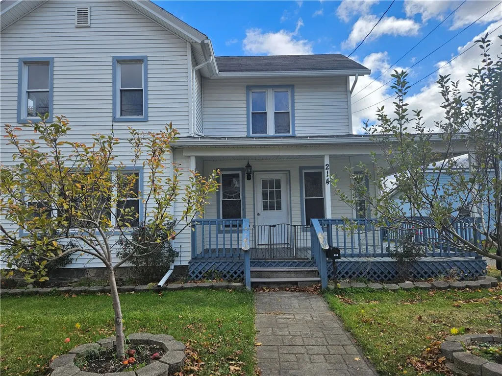 214 South Lackawanna Street, Wayland, New York 145, Wayland, New York 14572, 3 Bedrooms Bedrooms, 6 Rooms Rooms,1 BathroomBathrooms,Residential,For Sale,214 South Lackawanna Street, Wayland, New York 145,0,R1648554