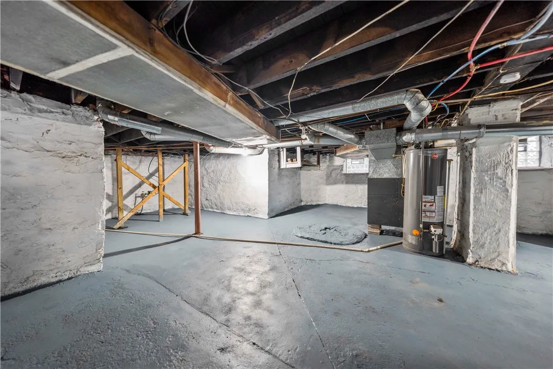 Clean, dry basement