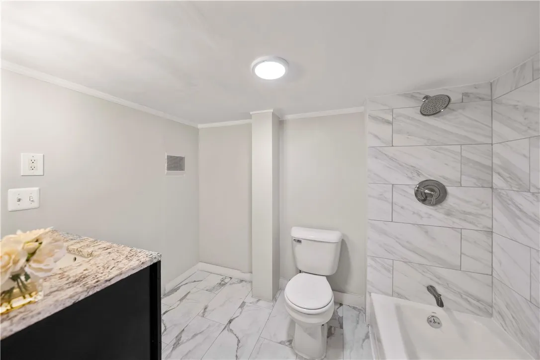 Full Bath off bedroom