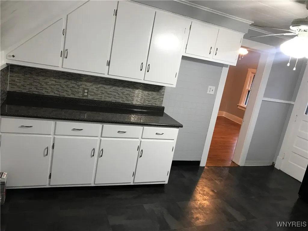 33 Keever Avenue, Lackawanna, New York 14218, Lackawanna, New York 14218, 4 Bedrooms Bedrooms, ,2 BathroomsBathrooms,Residential,For Sale,33 Keever Avenue, Lackawanna, New York 14218,0,B1648557