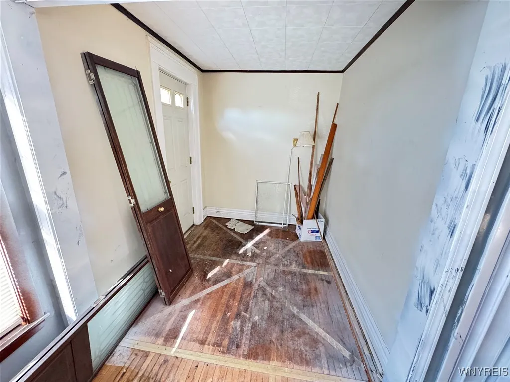 99 Lakeview Avenue, Buffalo, New York 14201, Buffalo, New York 14201, 5 Bedrooms Bedrooms, ,2 BathroomsBathrooms,Residential,For Sale,99 Lakeview Avenue, Buffalo, New York 14201,0,B1648364