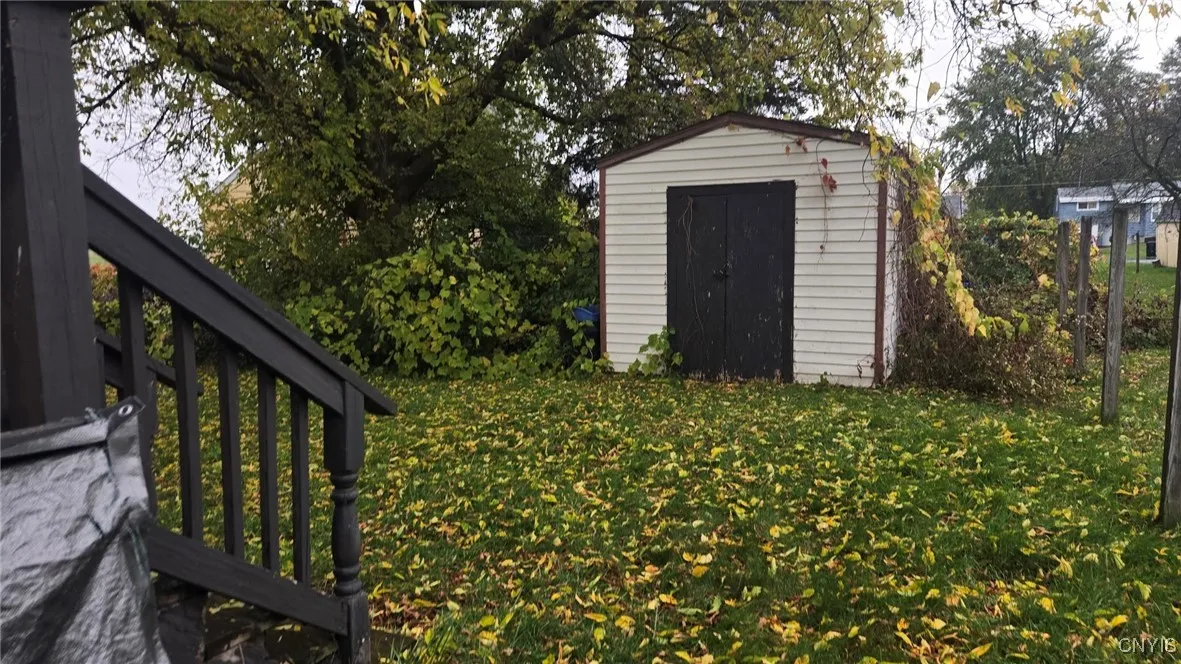 624 Breman Avenue, Salina, New York 13211, Salina, New York 13211, 3 Bedrooms Bedrooms, 6 Rooms Rooms,3 BathroomsBathrooms,Residential,For Sale,624 Breman Avenue, Salina, New York 13211,0,S1648365