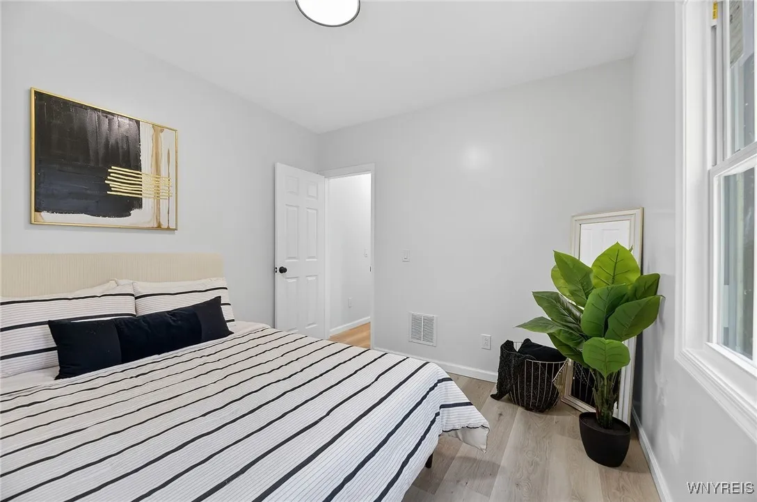 14 Thornton Avenue, Buffalo, New York 14215, Buffalo, New York 14215, 4 Bedrooms Bedrooms, 7 Rooms Rooms,2 BathroomsBathrooms,Residential,For Sale,14 Thornton Avenue, Buffalo, New York 14215,0,B1648244