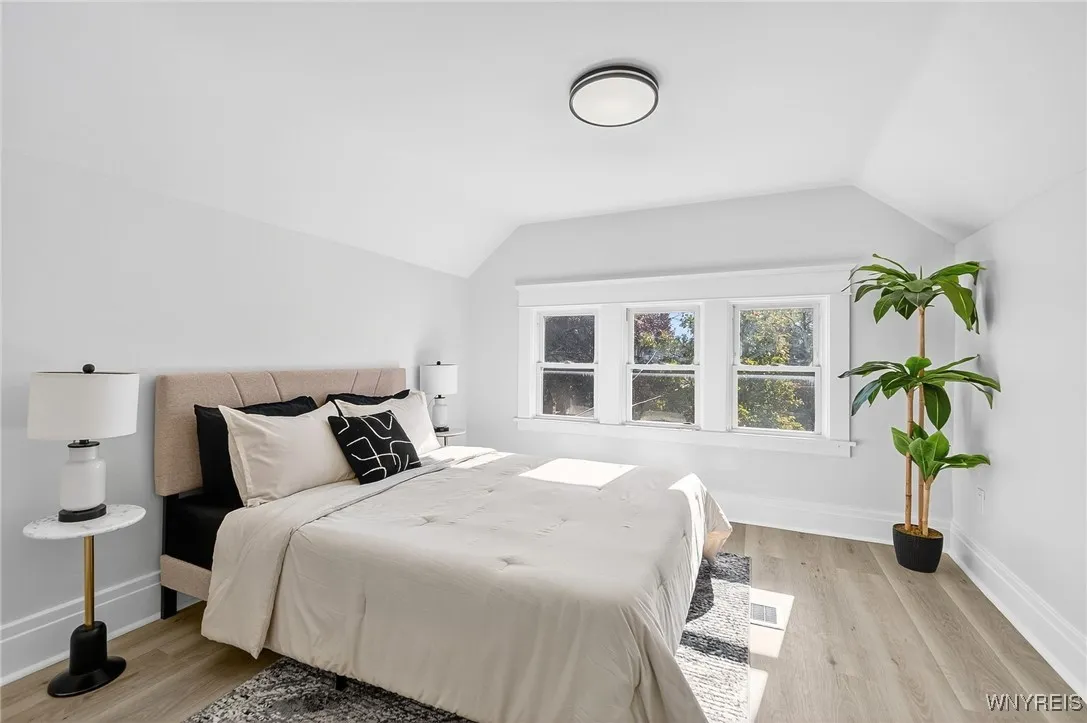 14 Thornton Avenue, Buffalo, New York 14215, Buffalo, New York 14215, 4 Bedrooms Bedrooms, 7 Rooms Rooms,2 BathroomsBathrooms,Residential,For Sale,14 Thornton Avenue, Buffalo, New York 14215,0,B1648244