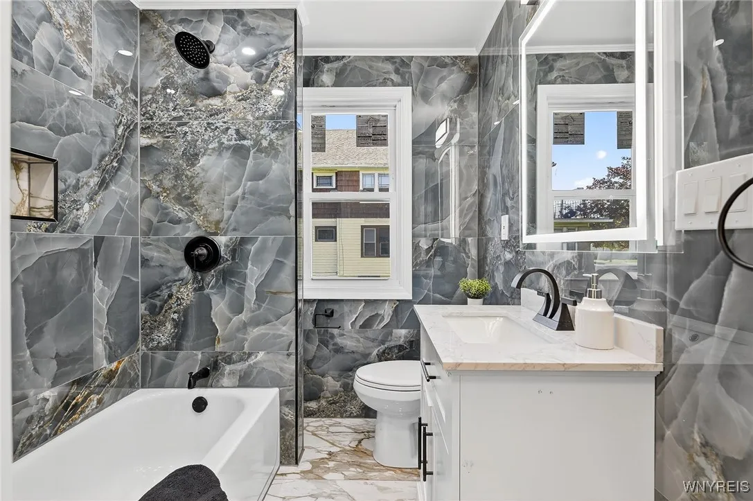 14 Thornton Avenue, Buffalo, New York 14215, Buffalo, New York 14215, 4 Bedrooms Bedrooms, 7 Rooms Rooms,2 BathroomsBathrooms,Residential,For Sale,14 Thornton Avenue, Buffalo, New York 14215,0,B1648244