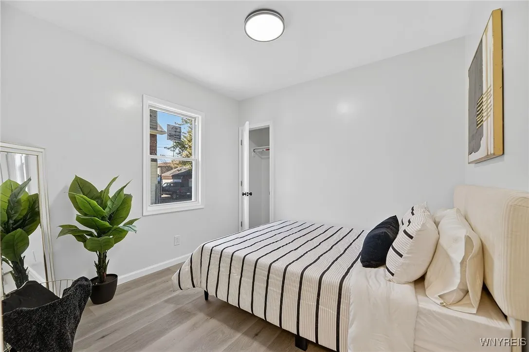 14 Thornton Avenue, Buffalo, New York 14215, Buffalo, New York 14215, 4 Bedrooms Bedrooms, 7 Rooms Rooms,2 BathroomsBathrooms,Residential,For Sale,14 Thornton Avenue, Buffalo, New York 14215,0,B1648244