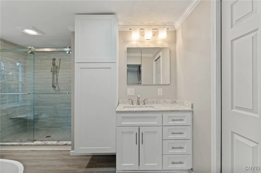 Primary Bedroom Ensuite Bathroom