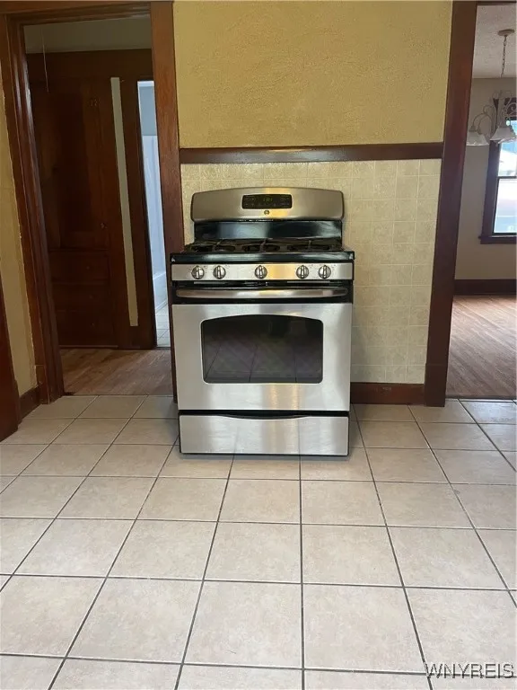 46 Kirkwood Drive, West Seneca, New York 14224, West Seneca, New York 14224, 4 Bedrooms Bedrooms, ,2 BathroomsBathrooms,Residential,For Sale,46 Kirkwood Drive, West Seneca, New York 14224,0,B1648556