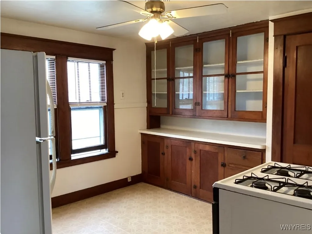 46 Kirkwood Drive, West Seneca, New York 14224, West Seneca, New York 14224, 4 Bedrooms Bedrooms, ,2 BathroomsBathrooms,Residential,For Sale,46 Kirkwood Drive, West Seneca, New York 14224,0,B1648556