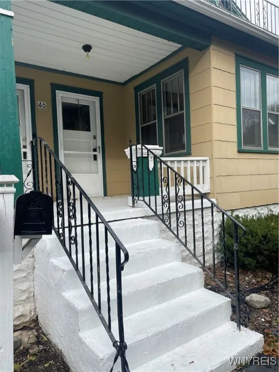 46 Kirkwood Drive, West Seneca, New York 14224, West Seneca, New York 14224, 4 Bedrooms Bedrooms, ,2 BathroomsBathrooms,Residential,For Sale,46 Kirkwood Drive, West Seneca, New York 14224,0,B1648556