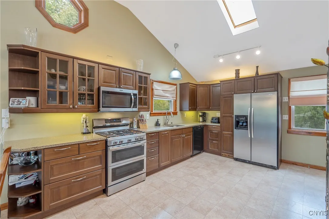 3354 B Hayes Road, Lysander, New York 13027, Lysander, New York 13027, 2 Bedrooms Bedrooms, 5 Rooms Rooms,2 BathroomsBathrooms,Residential Lease,For Rent,3354 B Hayes Road, Lysander, New York 13027,0,S1648573