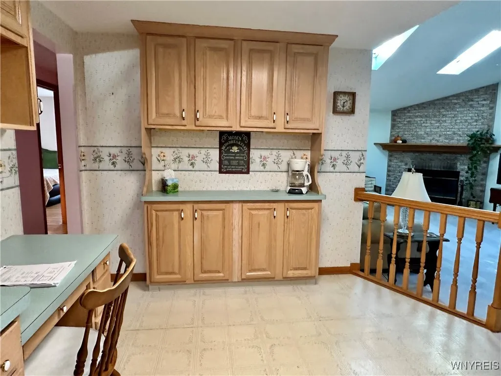 275 Cindy Drive, Amherst, New York 14221, Amherst, New York 14221, 3 Bedrooms Bedrooms, 6 Rooms Rooms,2 BathroomsBathrooms,Residential,For Sale,275 Cindy Drive, Amherst, New York 14221,0,B1648582