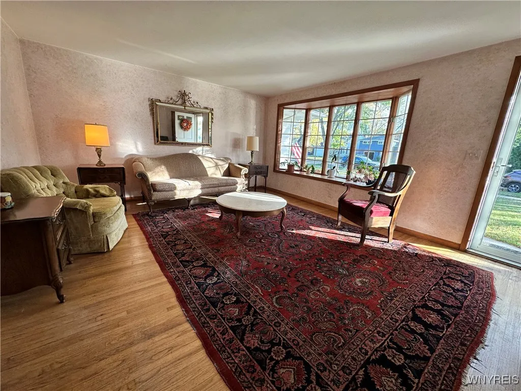 275 Cindy Drive, Amherst, New York 14221, Amherst, New York 14221, 3 Bedrooms Bedrooms, 6 Rooms Rooms,2 BathroomsBathrooms,Residential,For Sale,275 Cindy Drive, Amherst, New York 14221,0,B1648582