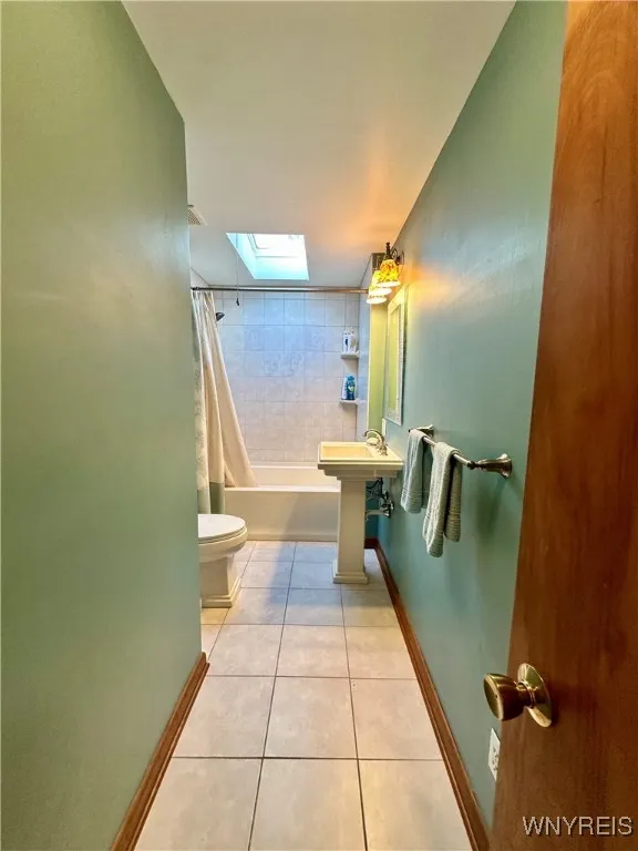 275 Cindy Drive, Amherst, New York 14221, Amherst, New York 14221, 3 Bedrooms Bedrooms, 6 Rooms Rooms,2 BathroomsBathrooms,Residential,For Sale,275 Cindy Drive, Amherst, New York 14221,0,B1648582