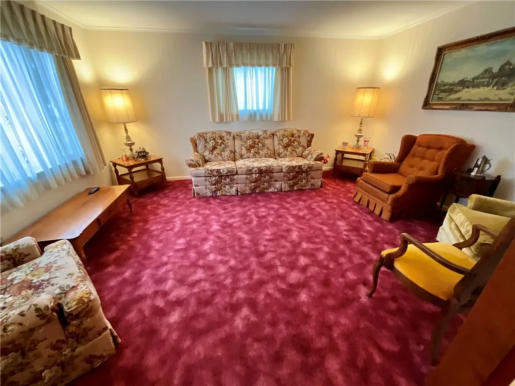 Living Rm