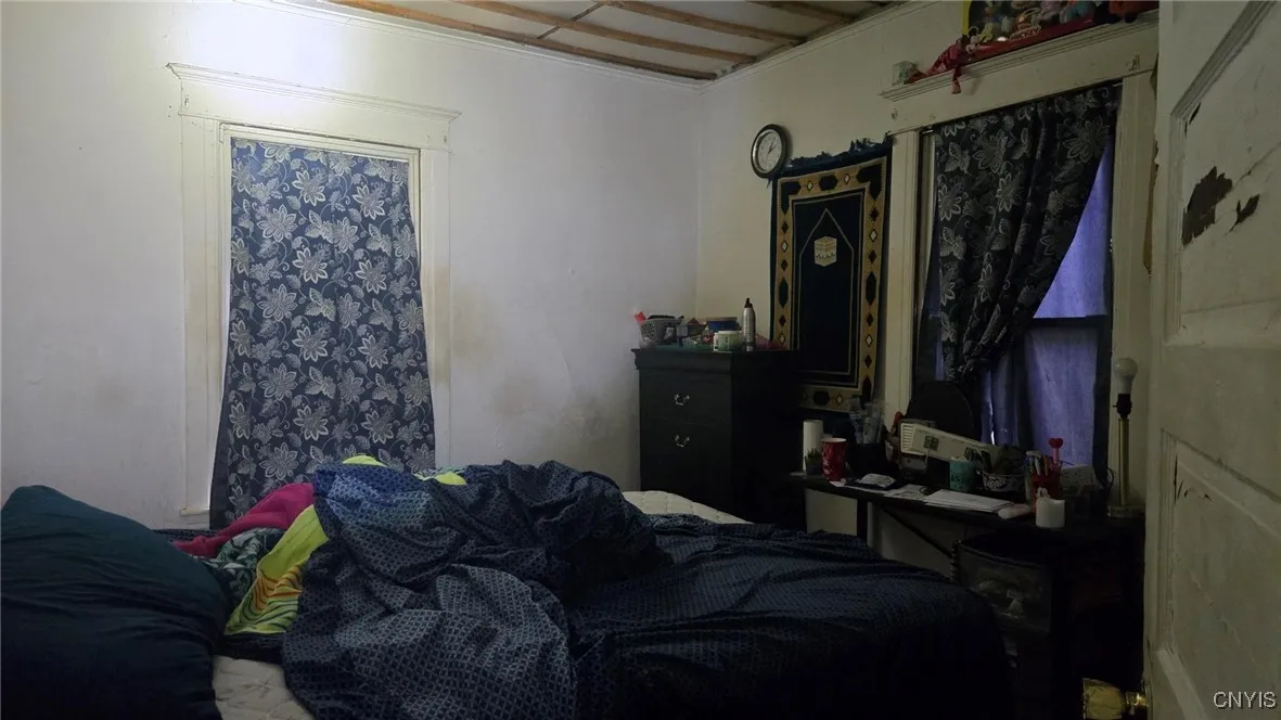 303 Marguerite Avenue, Syracuse, New York 13207, Syracuse, New York 13207, 3 Bedrooms Bedrooms, 5 Rooms Rooms,1 BathroomBathrooms,Residential,For Sale,303 Marguerite Avenue, Syracuse, New York 13207,0,S1648360