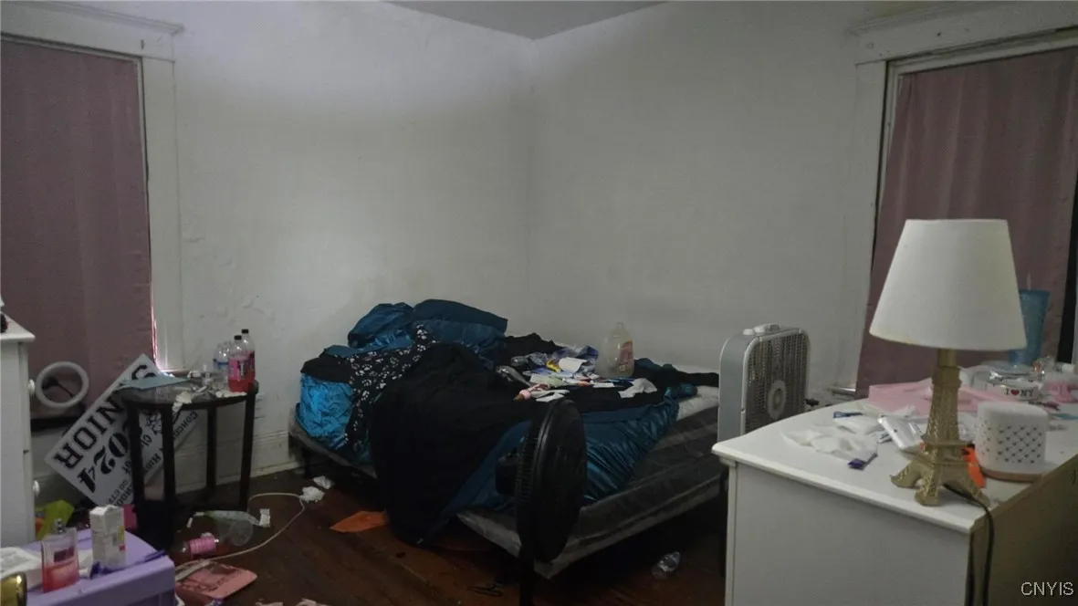 303 Marguerite Avenue, Syracuse, New York 13207, Syracuse, New York 13207, 3 Bedrooms Bedrooms, 5 Rooms Rooms,1 BathroomBathrooms,Residential,For Sale,303 Marguerite Avenue, Syracuse, New York 13207,0,S1648360