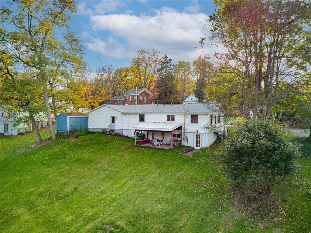 86 Maple Street, Lyons, New York 14489, Lyons, New York 14489, 2 Bedrooms Bedrooms, 5 Rooms Rooms,1 BathroomBathrooms,Residential,For Sale,86 Maple Street, Lyons, New York 14489,0,R1648288